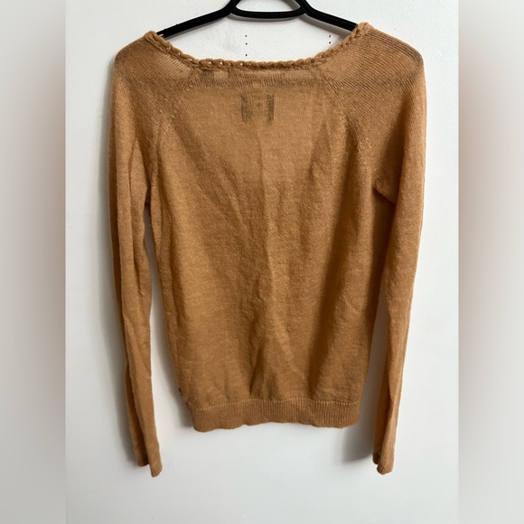 Scotch & Soda Women's V-Neck Sweater in Warm Tan size 1 - Picture 8 of 9